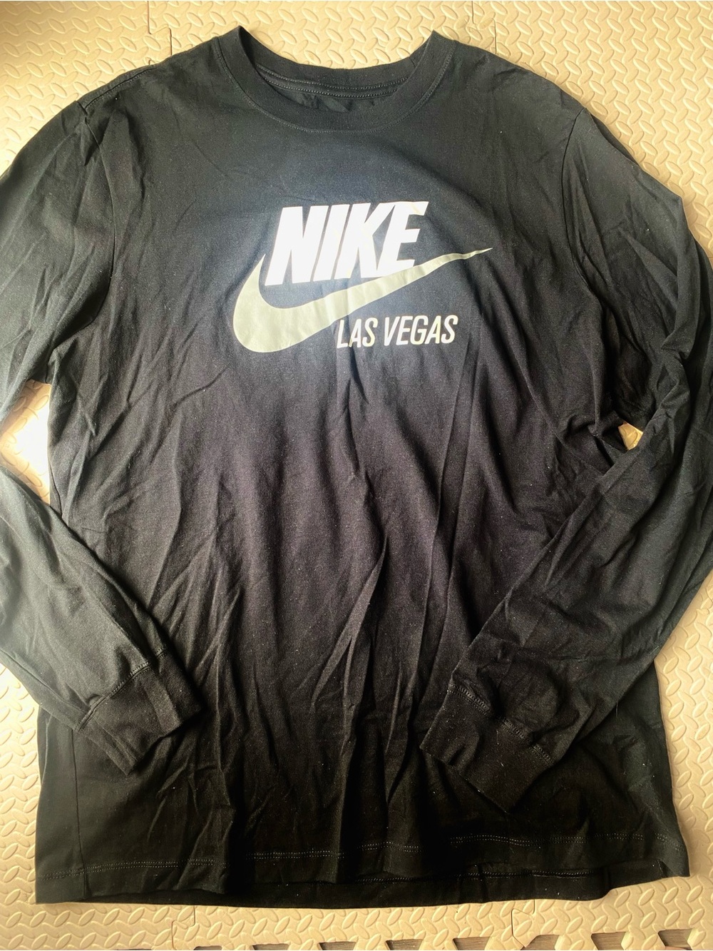 Nike Las Vegas Long Sleeve NWT